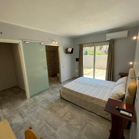 Casa Camere Pistis Assemini Kültér fotó