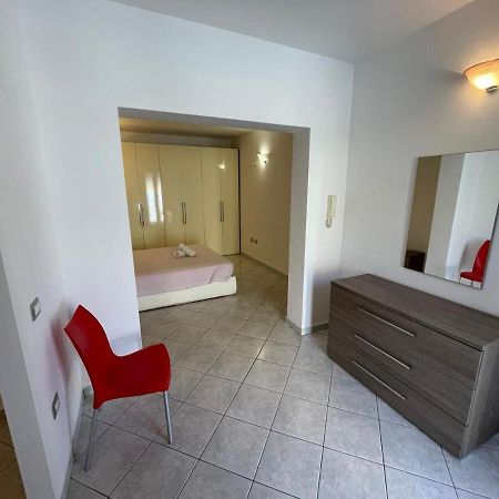 Casa Camere Pistis Assemini Kültér fotó