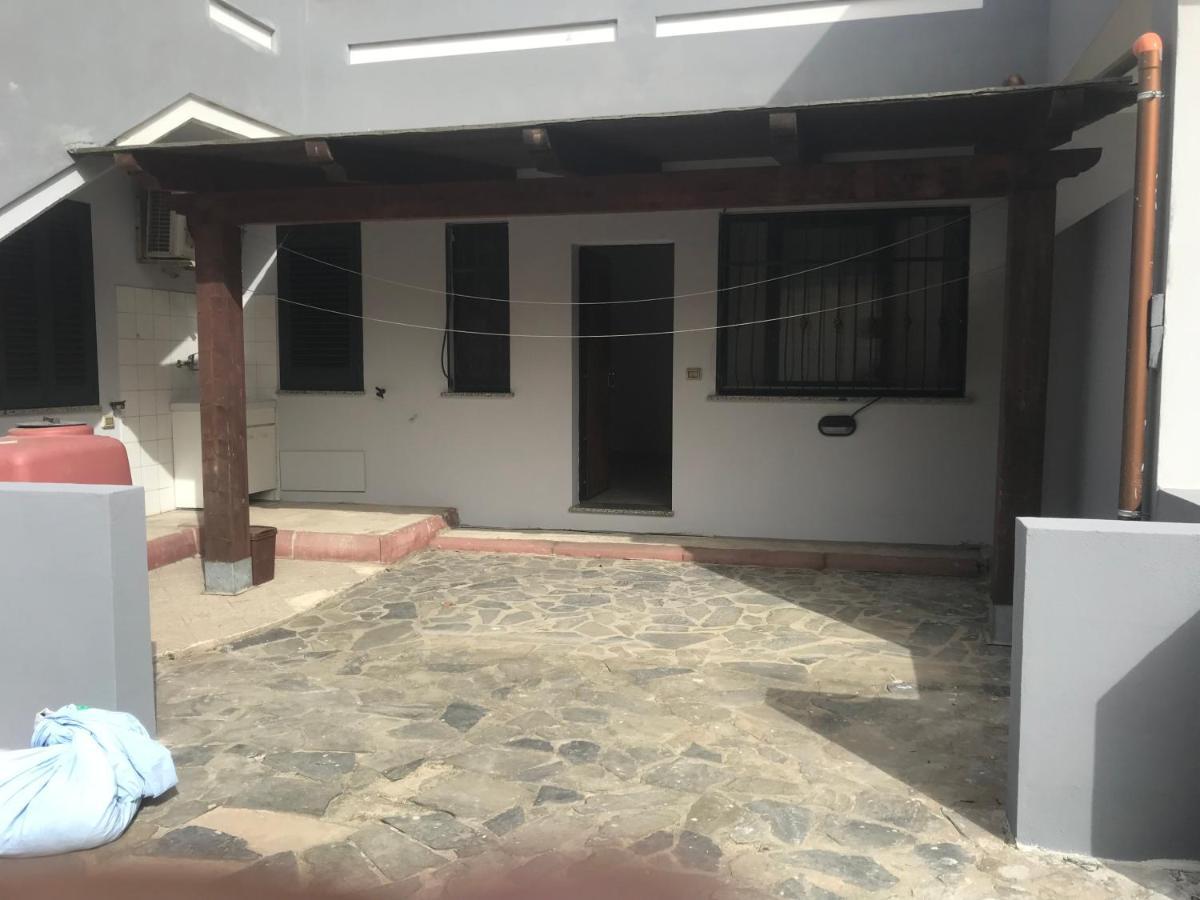 Casa Camere Pistis Assemini Kültér fotó