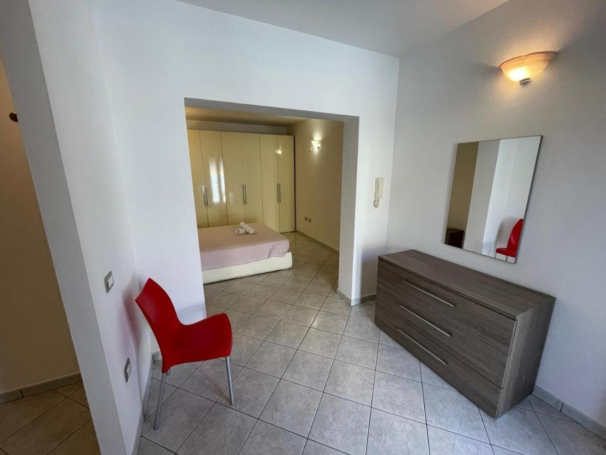 Casa Camere Pistis Assemini Kültér fotó