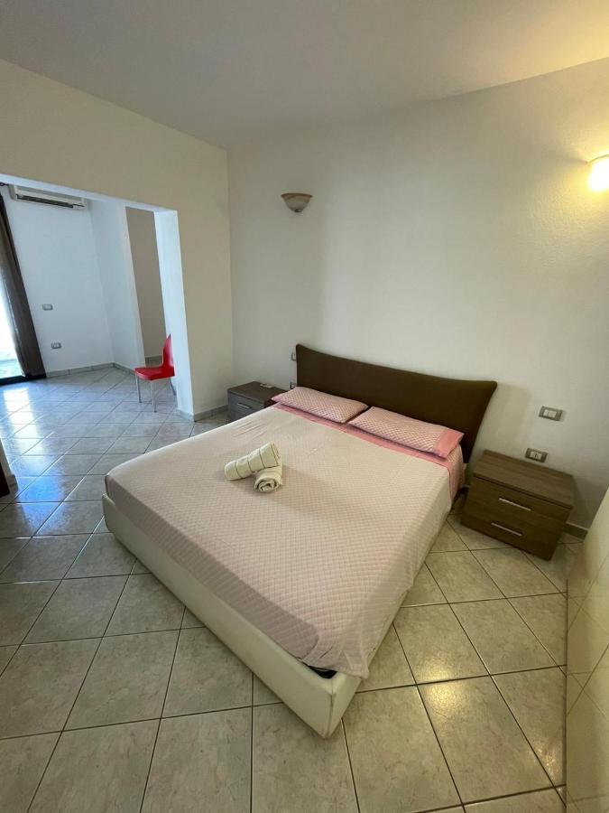 Casa Camere Pistis Assemini Kültér fotó